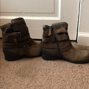 Miz Mooz NYC brown boots sz8